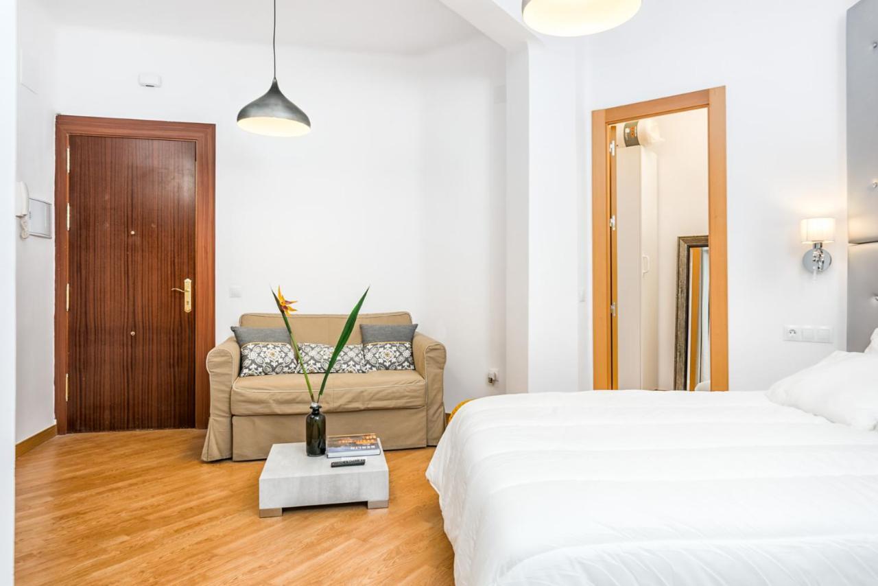 Apartamentos Bolsa Larios Málaga Extérieur photo